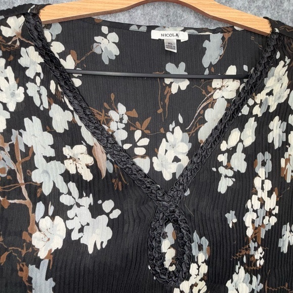 Nicola Black & White Floral Pleated‎ Long Sleeve Top- Sz XL - Picture 4 of 7